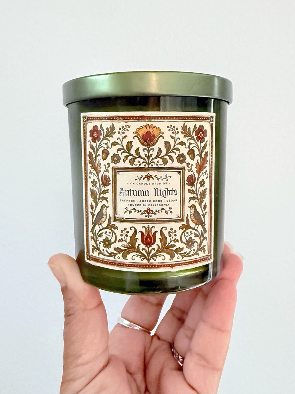 Leoben Company Autumn Nights Green Decorative Scented Candle